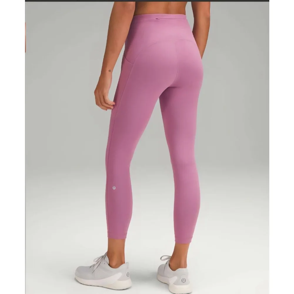 Women's Lululemon Purple Leggings Size 8 - Picture 2 of 8